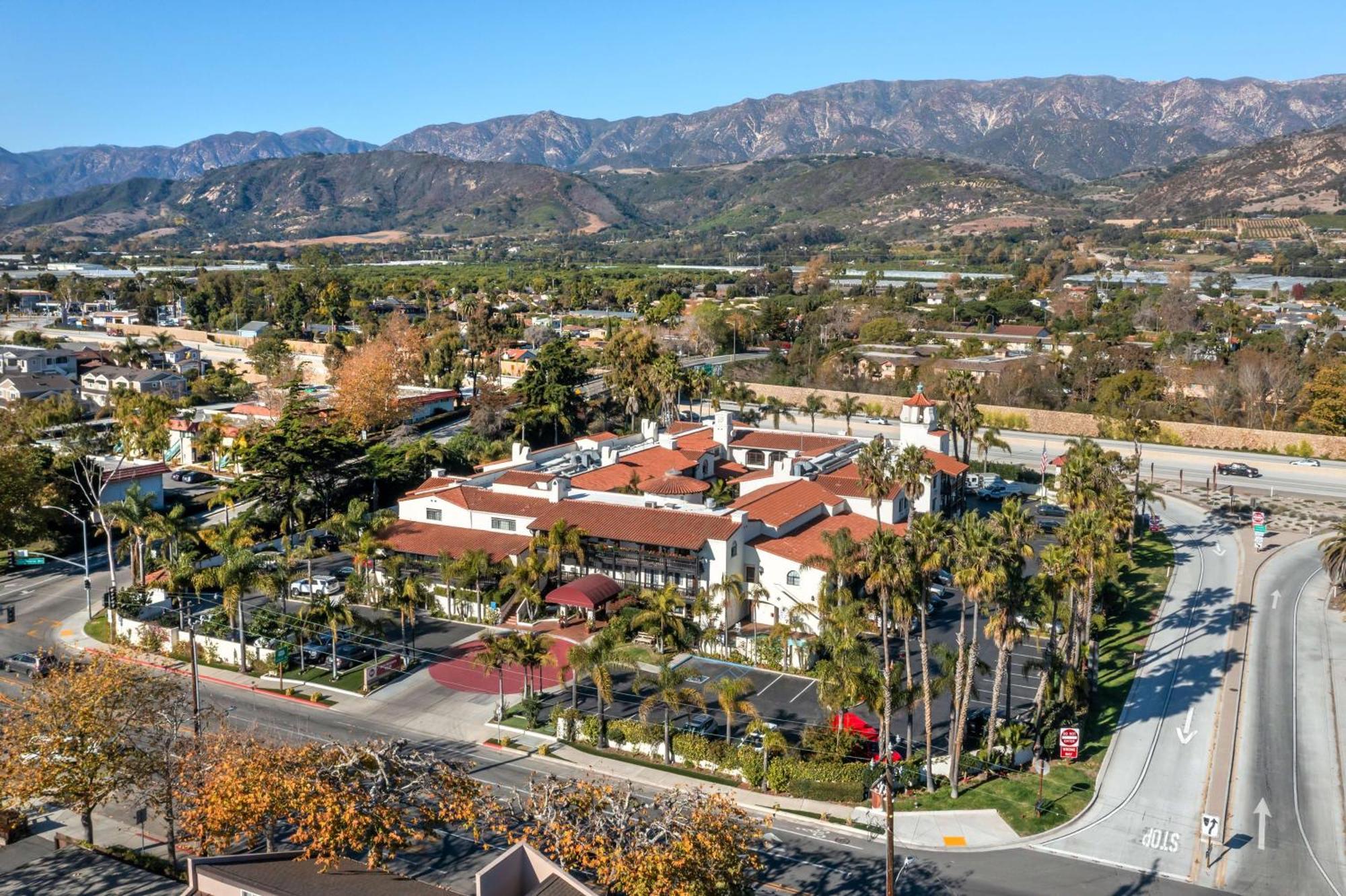 Best Western Plus Carpinteria Inn Exterior photo
